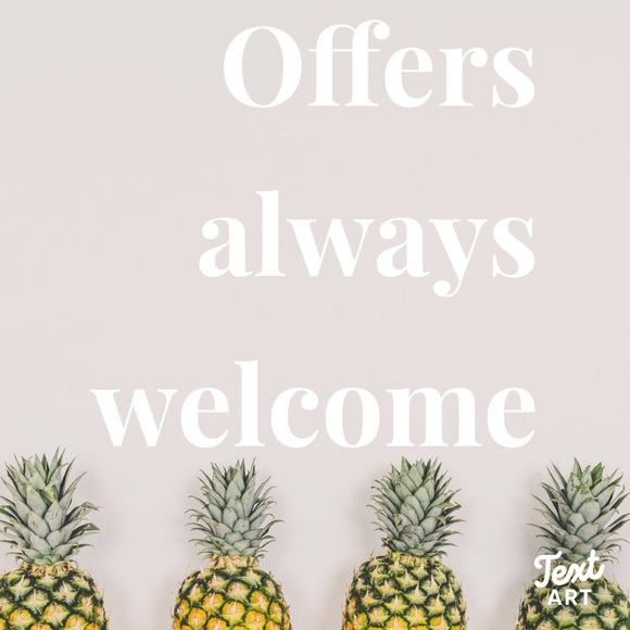 Bookmark my closet! - Picture 6 of 8